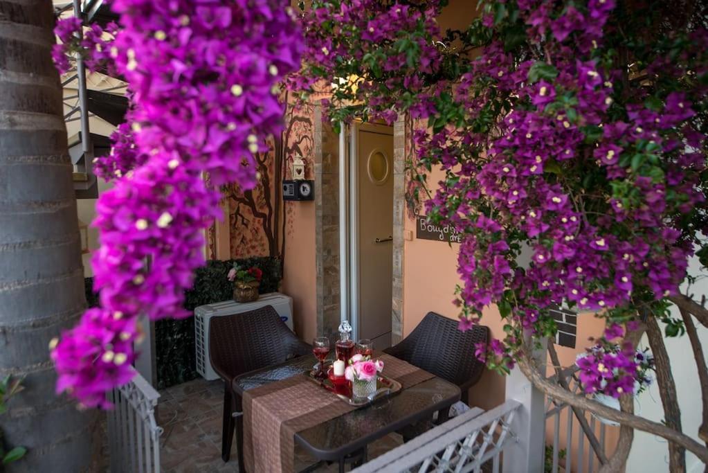 Bougainvillea House 1 Kalamata Esterno foto